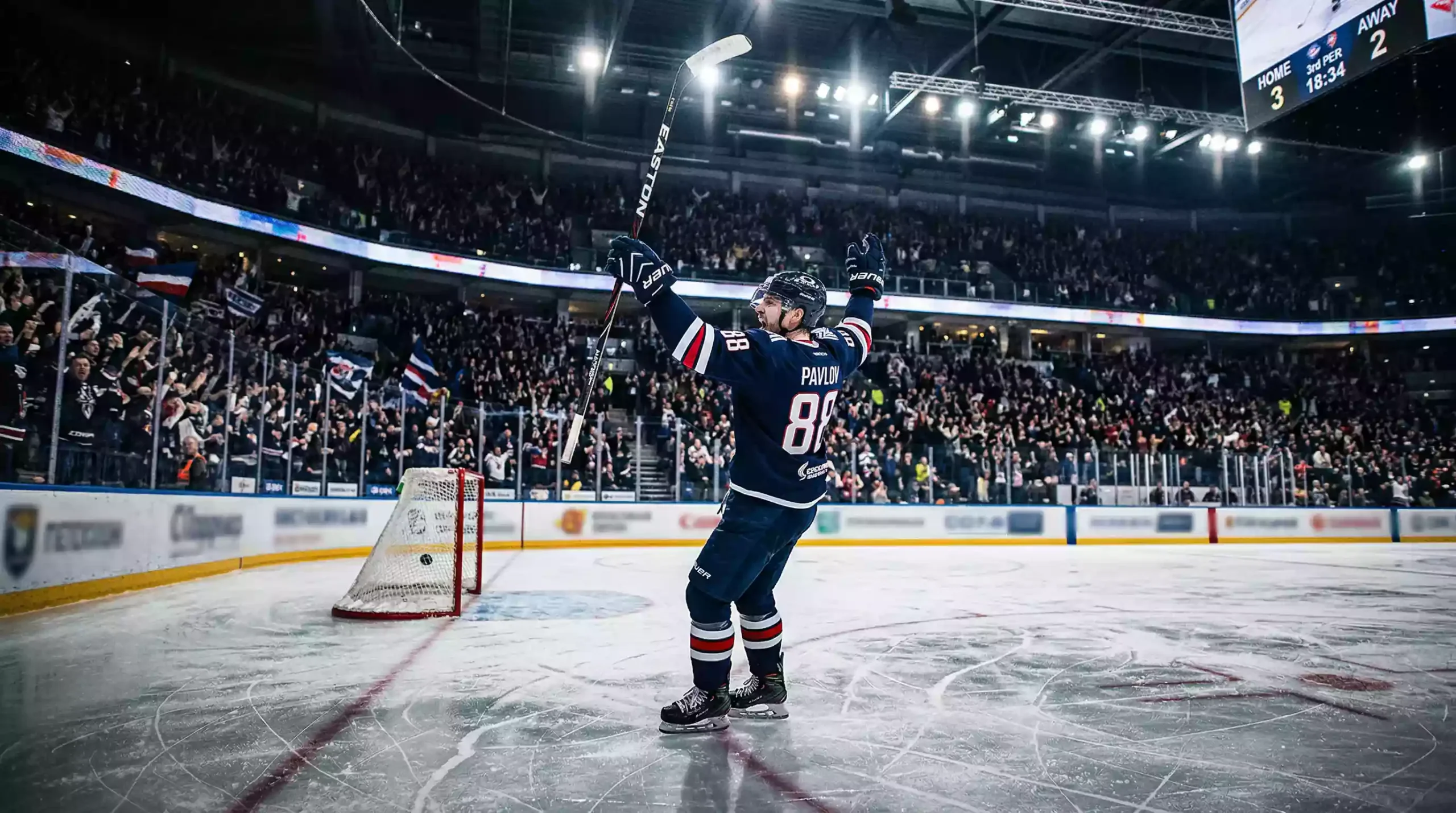 Eisbären Berlin Eishockeyspieler feiert Tor in der Arena